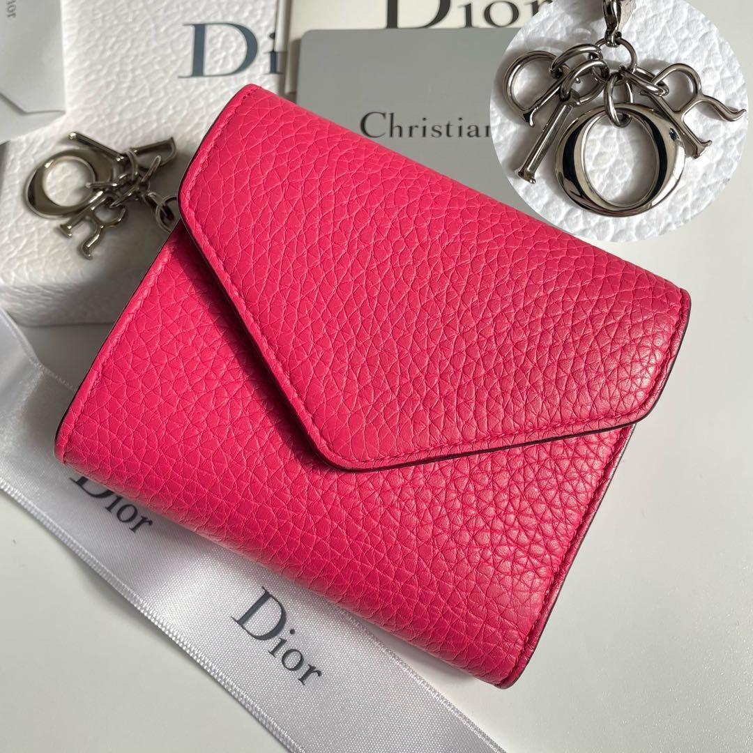 Yahoo!オークション -「dior 財布 ピンク」の落札相場・落札価格 Yahoo!オークション -「dior 財布 ピンク」の落札相場・落札価格