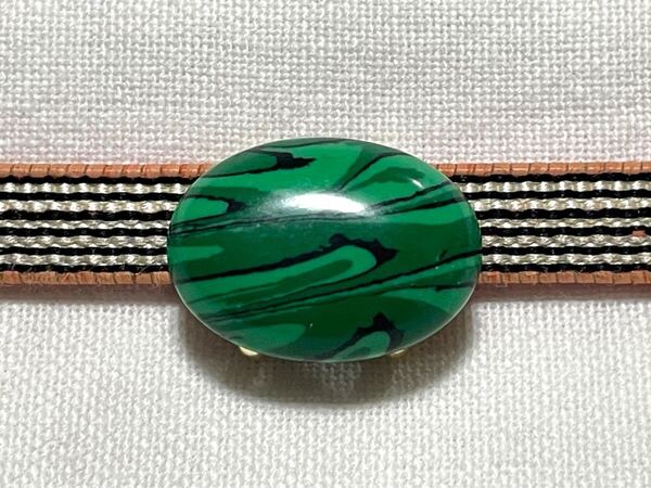 NO.1709 帯留め 天然石風 マラカイト風 リメイク品(帯留 帯飾り 和装小物)ハンドメイド品