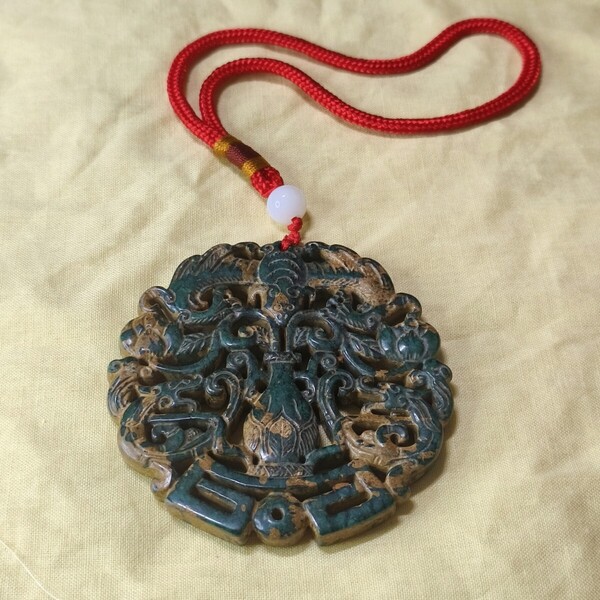 中国骨董 緑玉壁 お守り 時代物 根付 風水開運グッズ コレクター放出美品