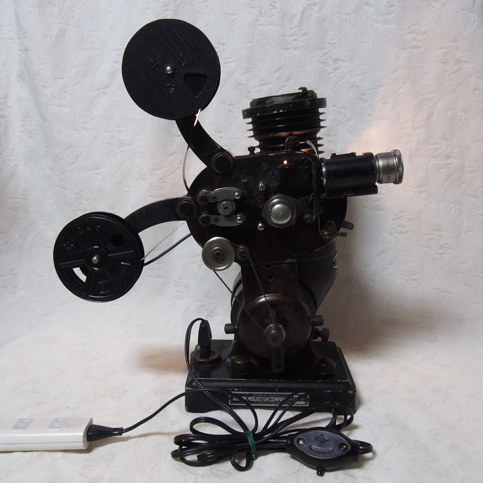 Yahoo!オークション -「16mm 映写機」の落札相場・落札価格 Yahoo!オークション -「16mm 映写機」の落札相場・落札価格