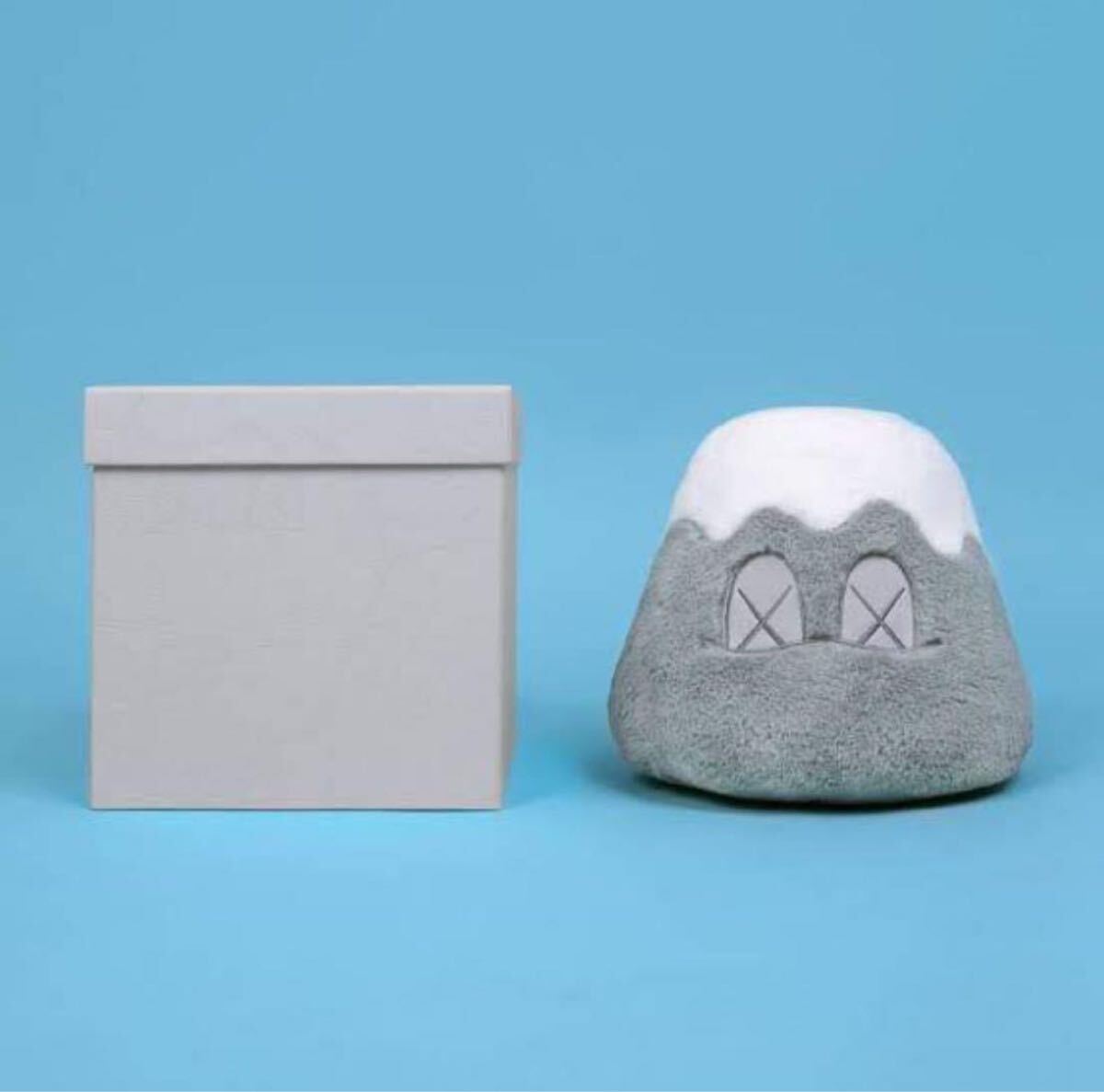 2025年最新】Yahoo!オークション -kaws holidayの中古品・新品 2025年最新】Yahoo!オークション -kaws holidayの中古品・新品