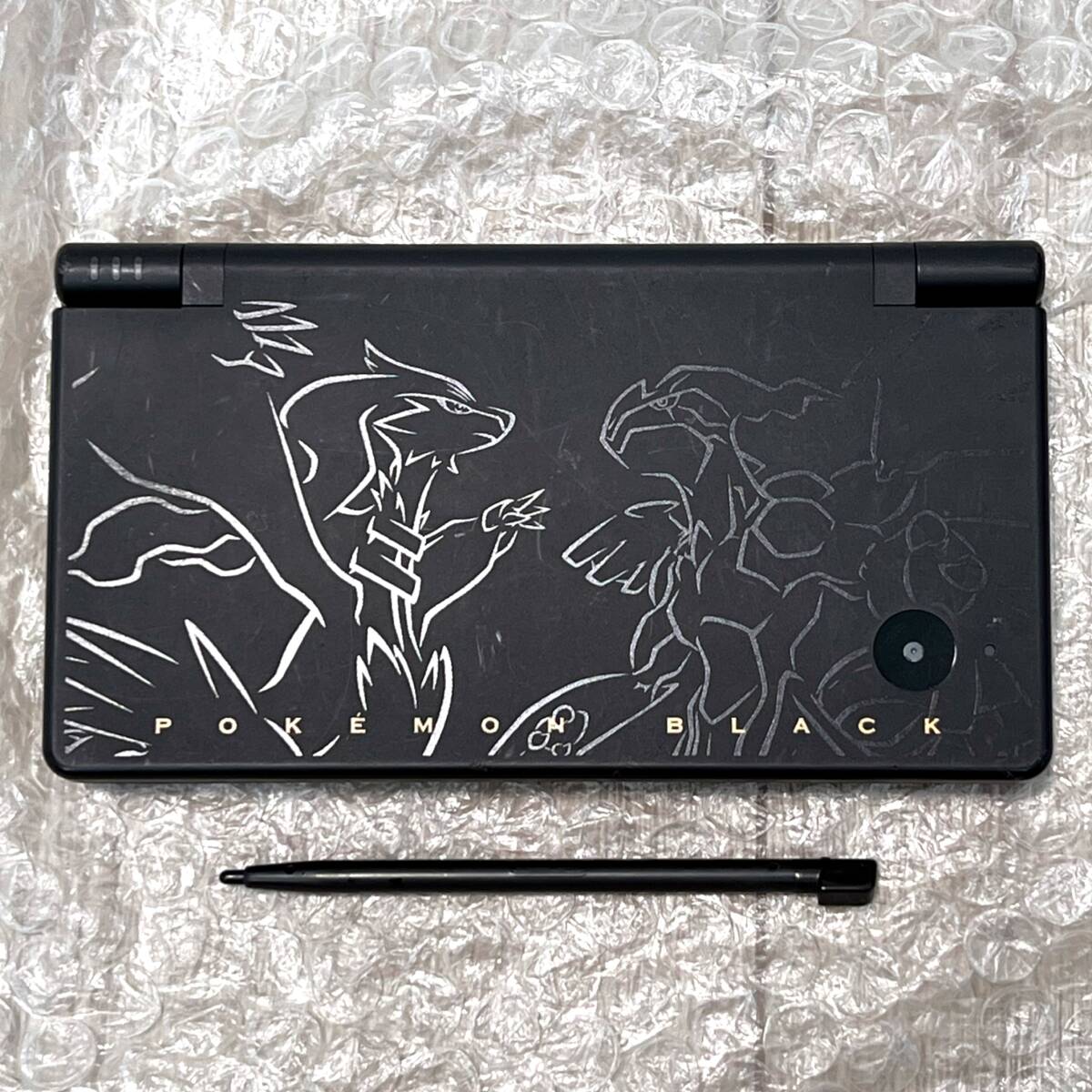 Yahoo!オークション -「ポケモン ブラック」(DSi) (ニンテンドー Yahoo!オークション -「ポケモン ブラック」(DSi) (ニンテンドー