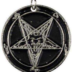 AzureGreen: Baphomet Amulet 第2段階への進行を表す
