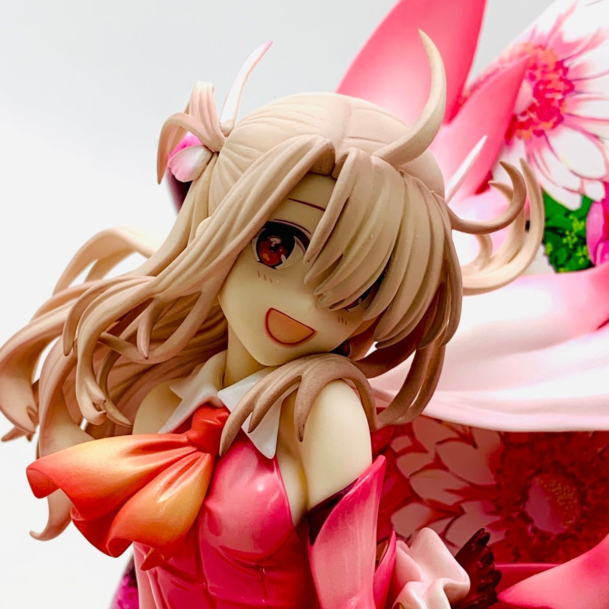 Yahoo!オークション -「fate イリヤスフィール」(完成品 Yahoo!オークション -「fate イリヤスフィール」(完成品