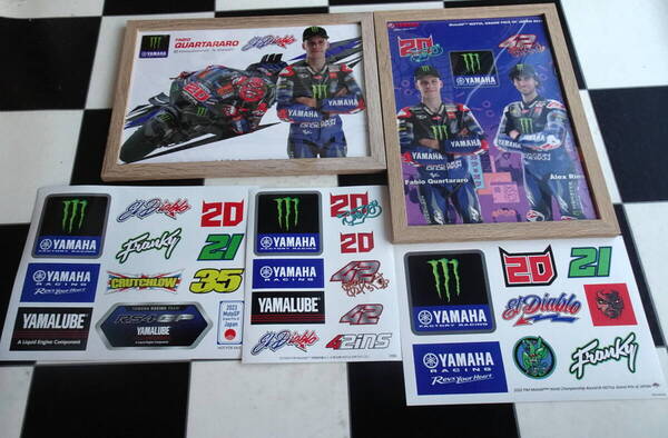 Monster Energy Yamaha MotoGP #20ファビオ・クアルタラロ*アレックス・リンス A4サイズ両面ポスター(額入)+ステッカー 合計5点セット