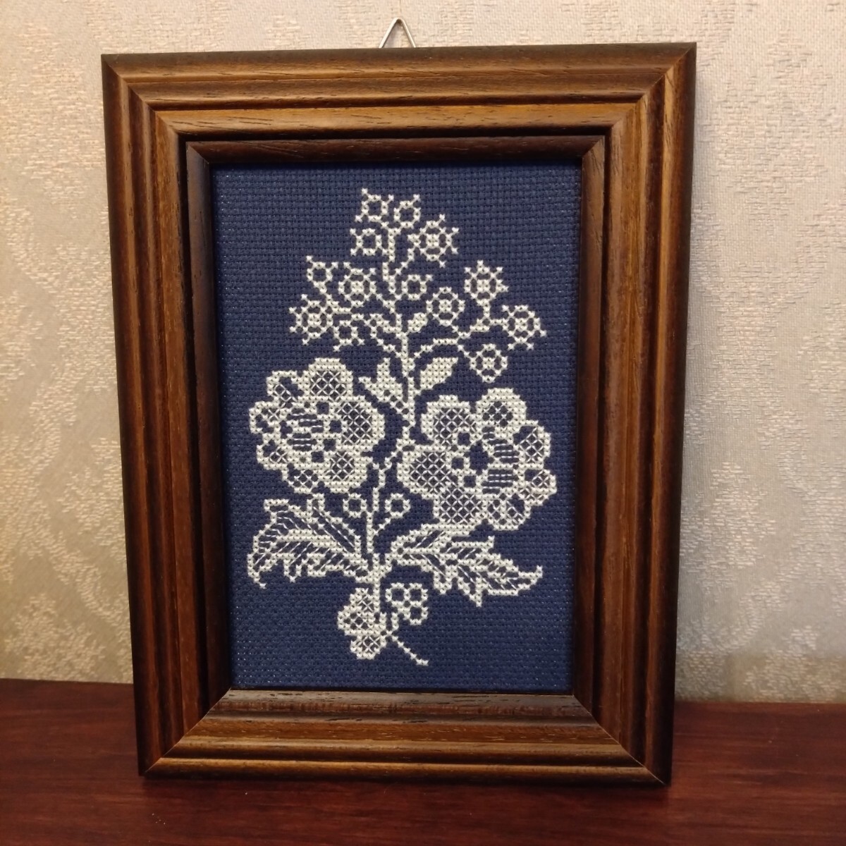 Yahoo!オークション -「アンティーク 刺繍 額」の落札相場・落札価格