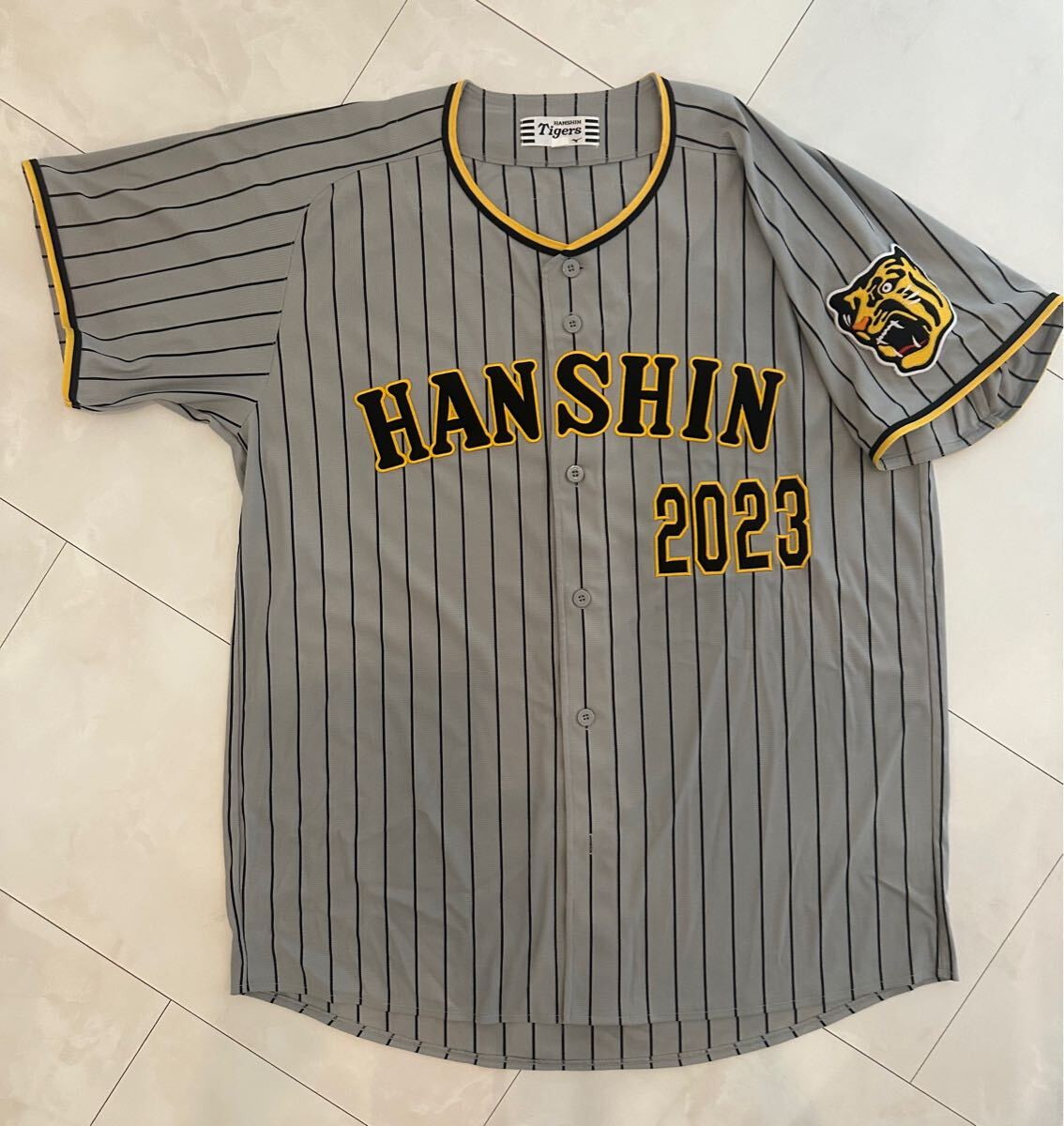 Yahoo!オークション -「阪神タイガース ユニフォーム 2023」の Yahoo!オークション -「阪神タイガース ユニフォーム 2023」の