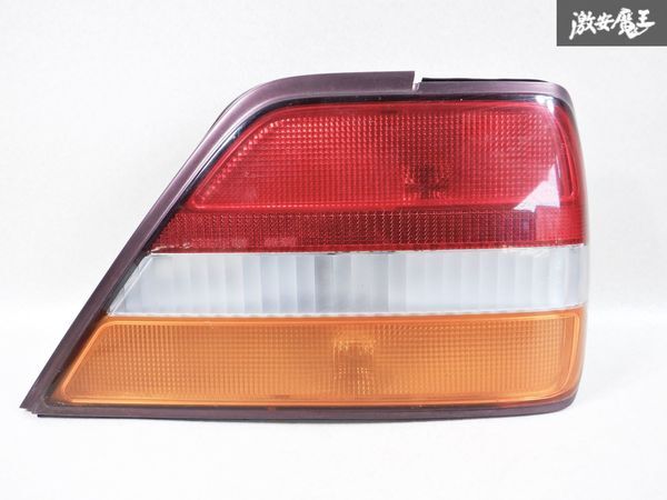 Yahoo!オークション -「y32セドリック」(テールライト) (日産用 Yahoo!オークション -「y32セドリック」(テールライト) (日産用
