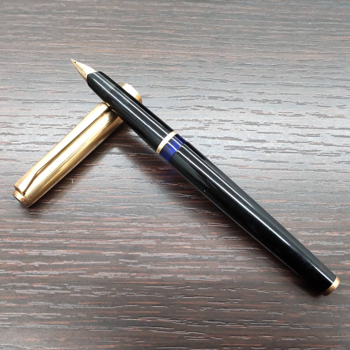 Yahoo!オークション -「rolled gold」(ペリカン) (万年筆)の落札 Yahoo!オークション -「rolled gold」(ペリカン) (万年筆)の落札