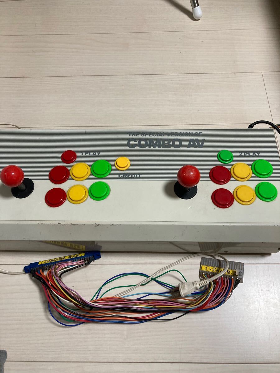 Yahoo!オークション -「combo」(アーケードゲーム) (ゲーム)の Yahoo!オークション -「combo」(アーケードゲーム) (ゲーム)の