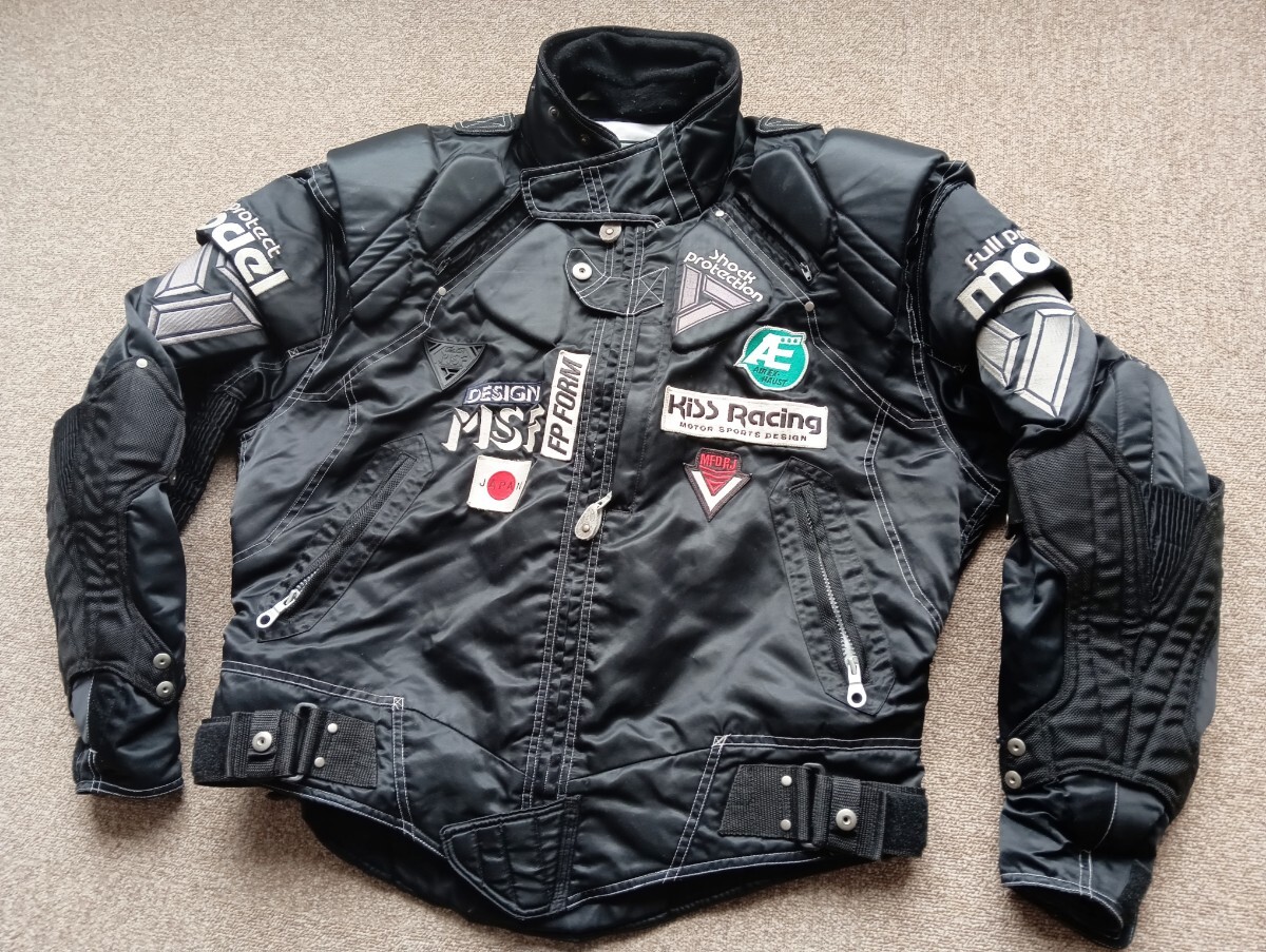 Yahoo!オークション -「kiss」(バイクウエア、装備) (オートバイ Yahoo!オークション -「kiss」(バイクウエア、装備) (オートバイ