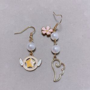 ピアス ハンドメイド 非対称 桜と翼 ピアス