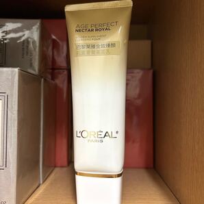 《送料無料》ロレアル パリ エイジ パーフェクト ネクター ロイヤル ゴールデン フォーム 125ml ※未使用※ #