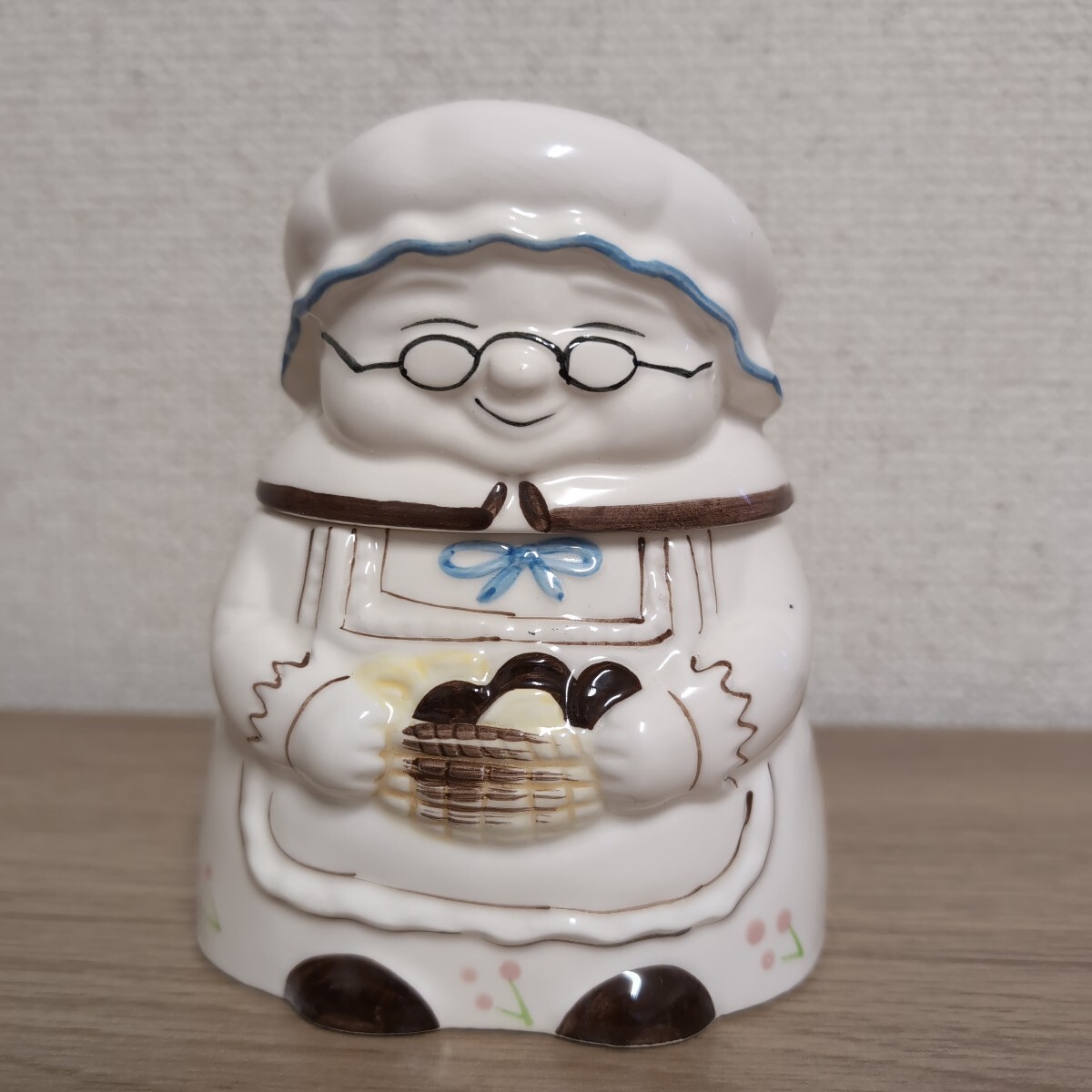 Yahoo!オークション -「ステラおばさん 陶器」の落札相場・落札価格 Yahoo!オークション -「ステラおばさん 陶器」の落札相場・落札価格