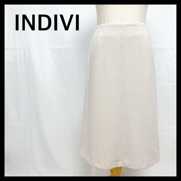 INDIVI インディヴィ 膝丈 スカート タイト ベージュ S