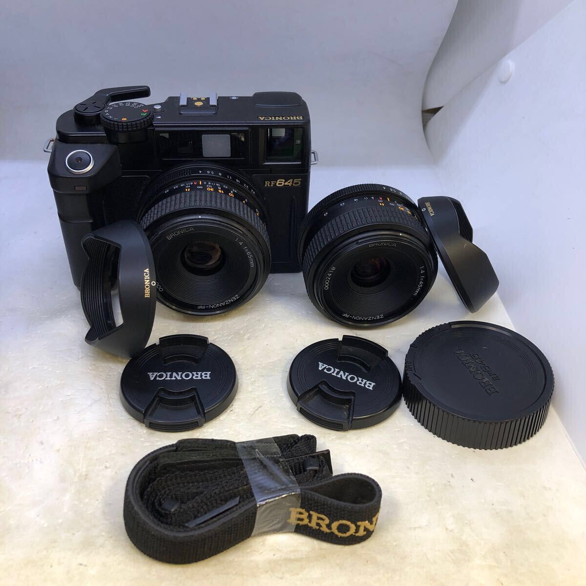 Yahoo!オークション -「ブロニカ rf645」(フィルムカメラ Yahoo!オークション -「ブロニカ rf645」(フィルムカメラ