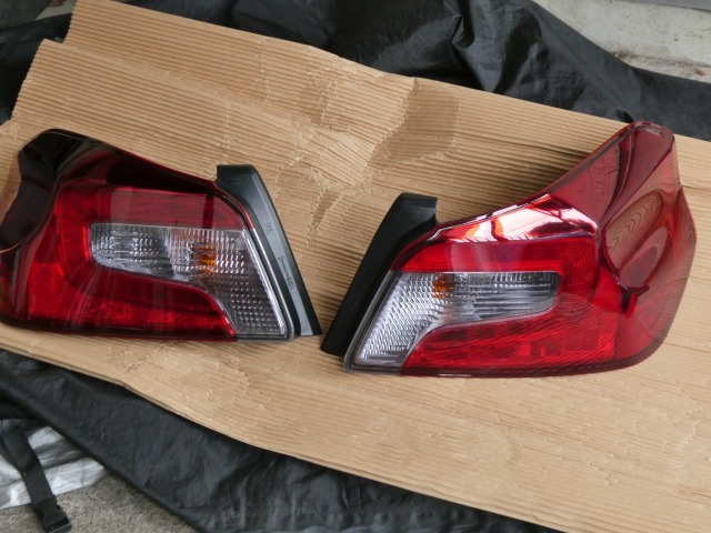 Yahoo!オークション -「wrx sti vab 純正」(テールライト Yahoo!オークション -「wrx sti vab 純正」(テールライト