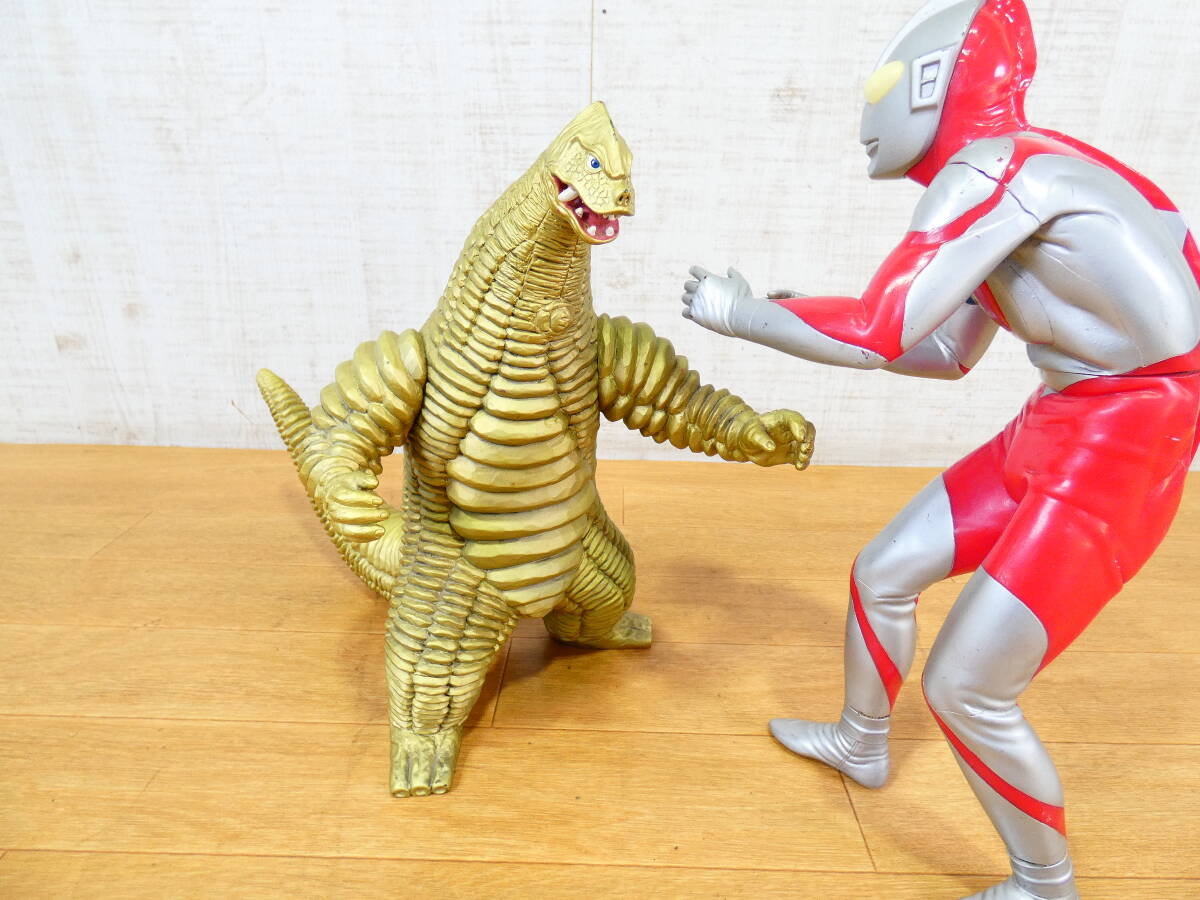 Yahoo!オークション -「ウルトラ ビッグ ソフビ」(レッドキング Yahoo!オークション -「ウルトラ ビッグ ソフビ」(レッドキング