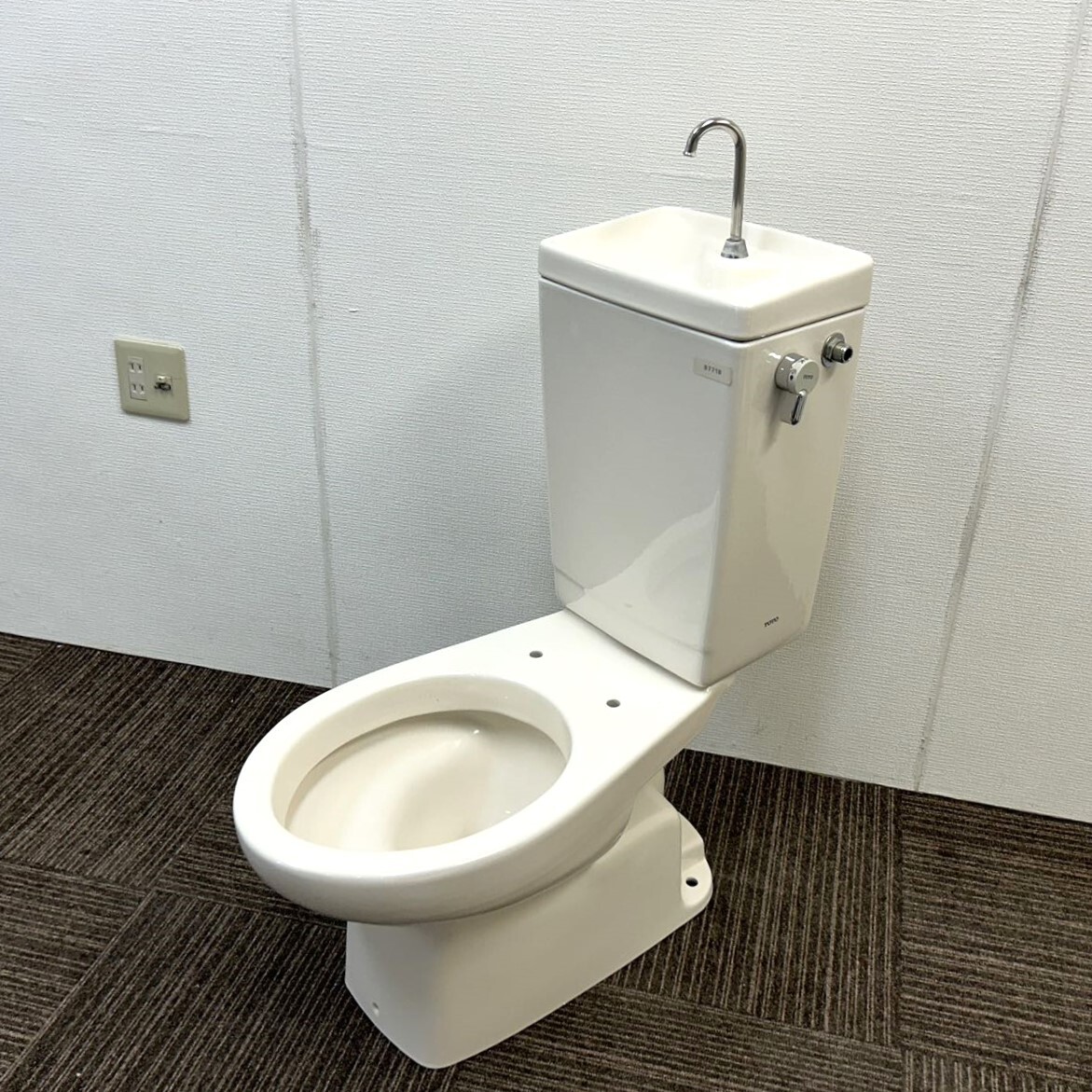 Yahoo!オークション -「toto 便器 タンク」(便器) (トイレ)の Yahoo!オークション -「toto 便器 タンク」(便器) (トイレ)の