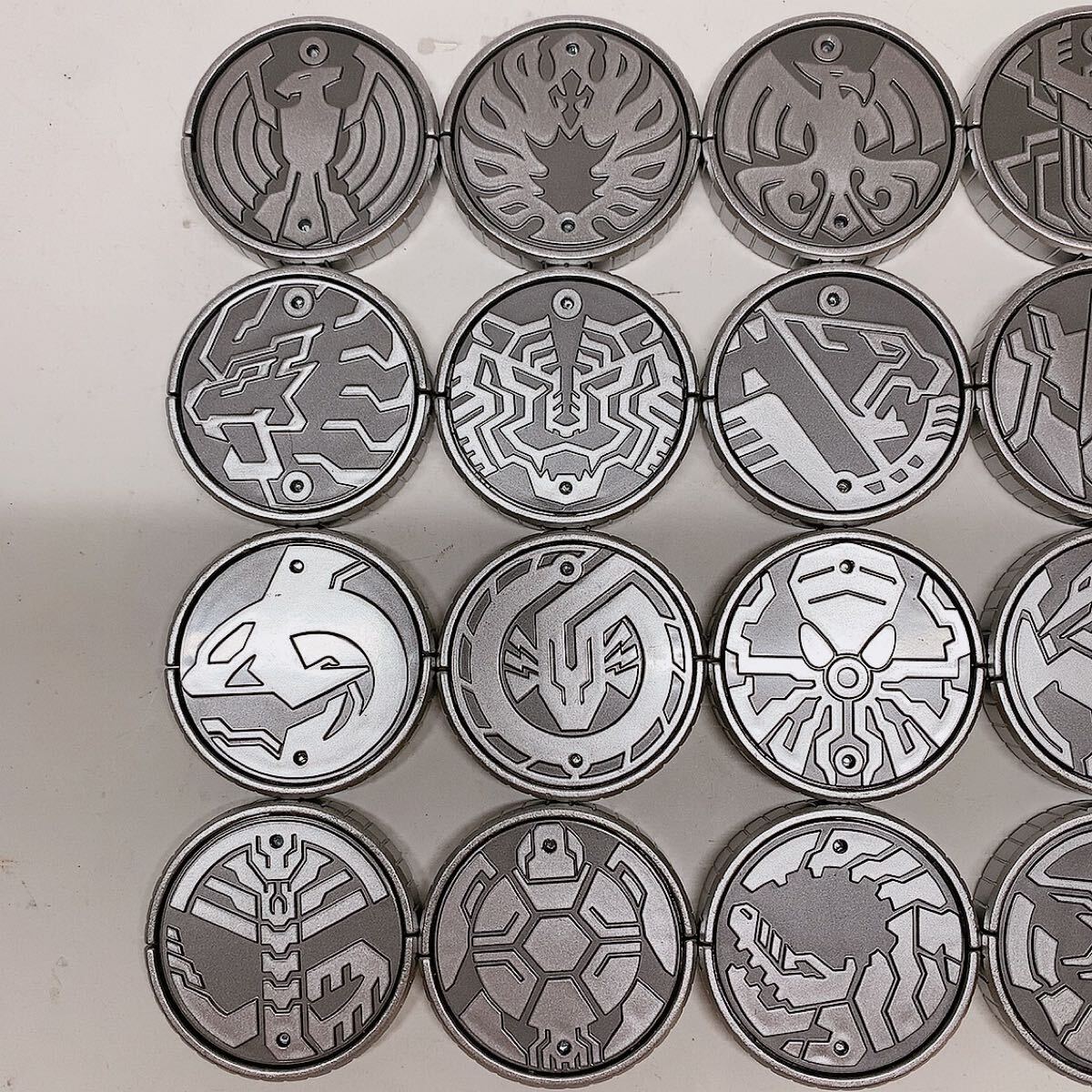 Yahoo!オークション -「仮面ライダーオーズセルメダル」の落札 Yahoo!オークション -「仮面ライダーオーズセルメダル」の落札
