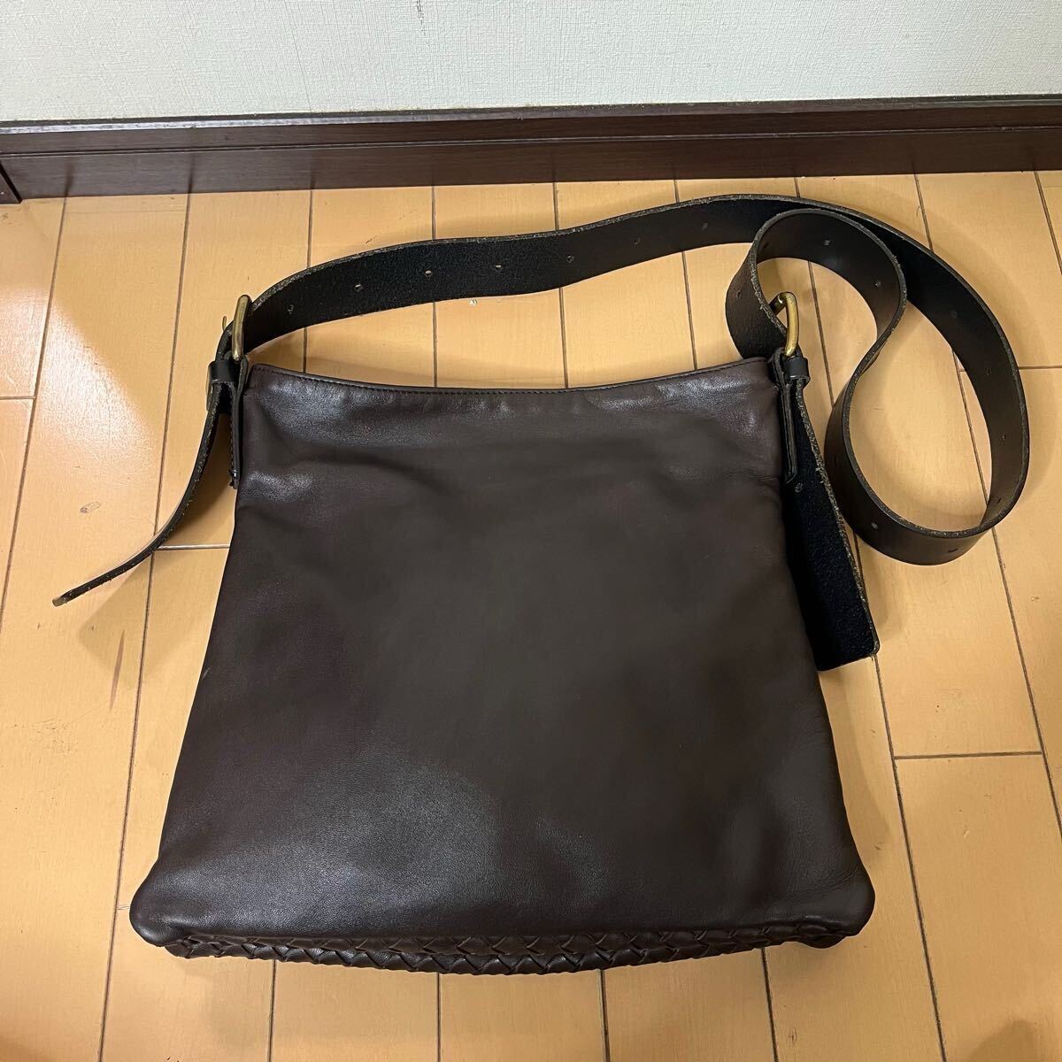 Yahoo!オークション -「サコッシュ」(ボッテガ・ヴェネタ) (ほ Yahoo!オークション -「サコッシュ」(ボッテガ・ヴェネタ) (ほ