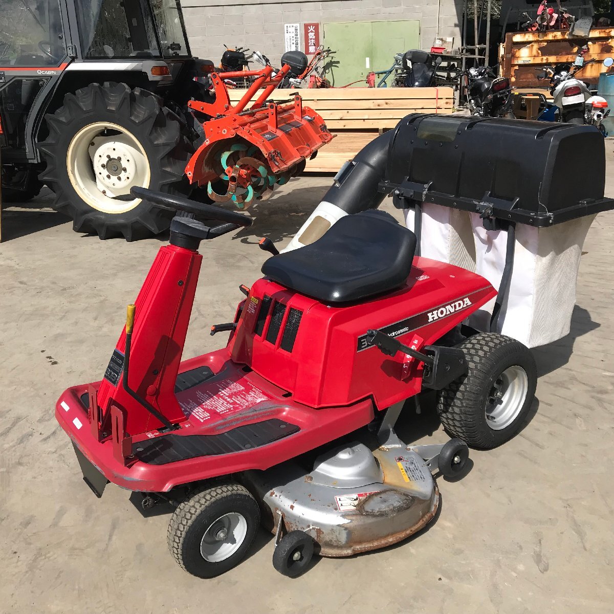 Yahoo!オークション -「ホンダ 芝刈機」(草刈機) (草刈機、芝刈 Yahoo!オークション -「ホンダ 芝刈機」(草刈機) (草刈機、芝刈