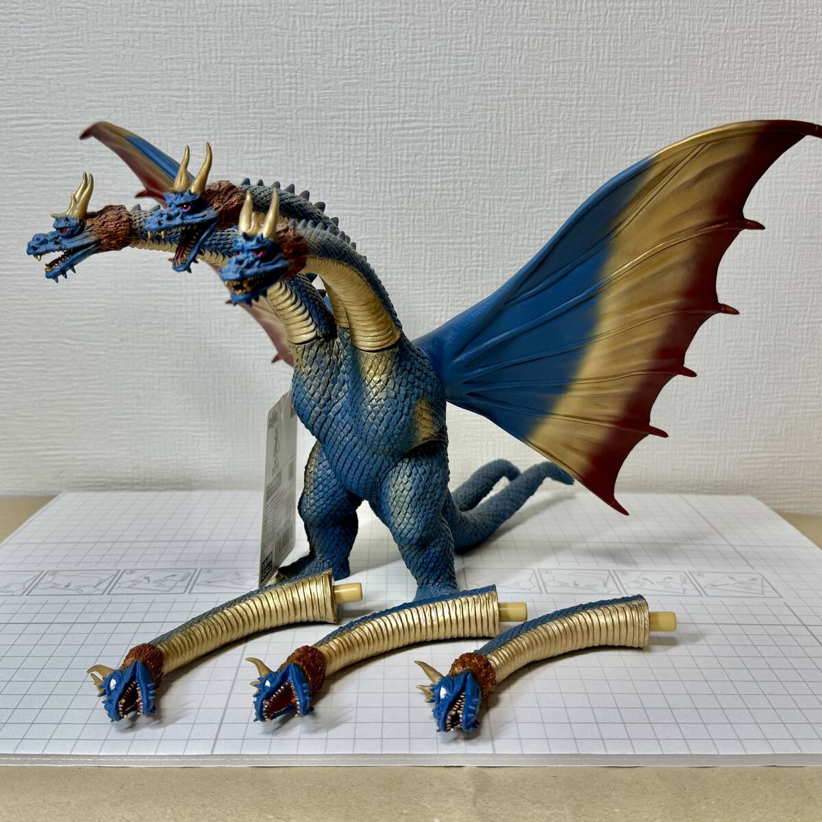 Yahoo!オークション -「首」(ゴジラ、怪獣) (特撮)の落札相場 Yahoo!オークション -「首」(ゴジラ、怪獣) (特撮)の落札相場