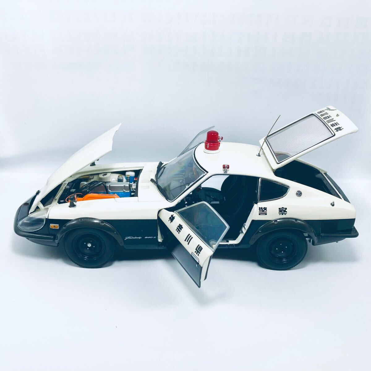 Yahoo!オークション -「京商 1/18 フェアレディ240zg」の落札 Yahoo!オークション -「京商 1/18 フェアレディ240zg」の落札