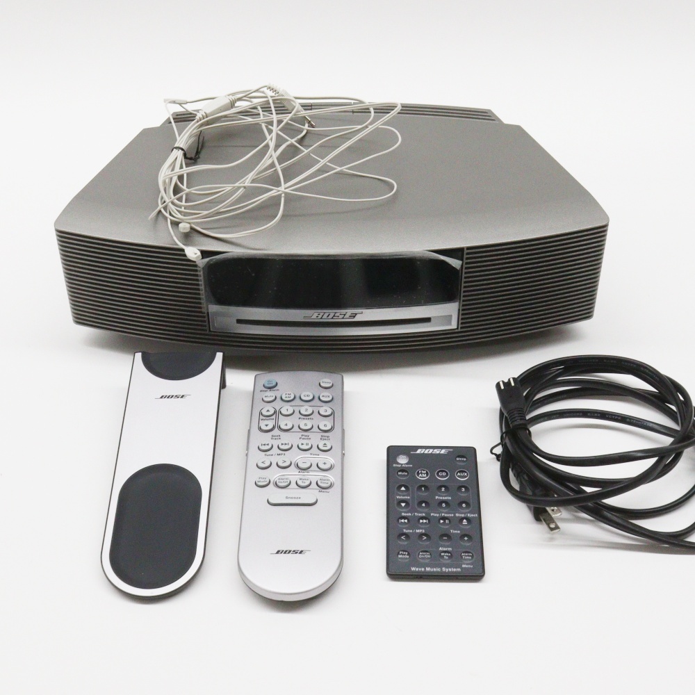 Bose Acoustic Wave music system II [チタニウムシルバー Bose Acoustic Wave music system II [チタニウムシルバー
