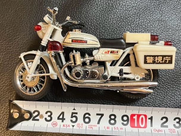 Yahoo!オークション -「スズキgt750 ミニカー」の落札相場・落札価格
