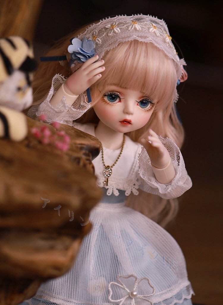 新品30cm 人形 球体関節人形 ドール 本体+ウィッグ+眼球+ドール服セット メイクアップ済 ハンドメイド クリスマス 新品30cm 人形 球体関節人形 ドール 本体+ウィッグ+眼球+ドール服セット メイクアップ済 ハンドメイド クリスマス