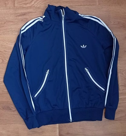 Yahoo!オークション -「adidas 曲がりポケット」の落札相場 Yahoo!オークション -「adidas 曲がりポケット」の落札相場