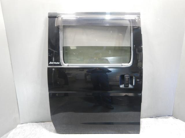ハイゼットアトレ ABA-S331G 右RドアASSY 67003-B5050