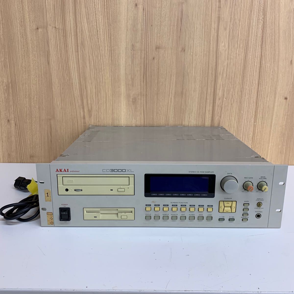 Yahoo!オークション -「akai cd3000xl」の落札相場・落札価格 Yahoo!オークション -「akai cd3000xl」の落札相場・落札価格