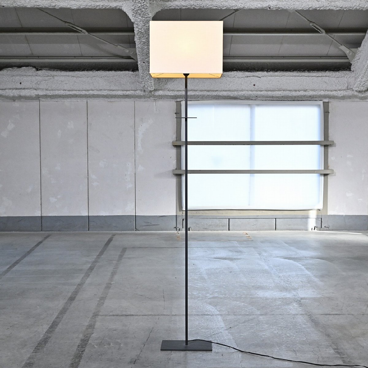 Yahoo!オークション -「カッシーナ cassina」(フロアスタンド Yahoo!オークション -「カッシーナ cassina」(フロアスタンド