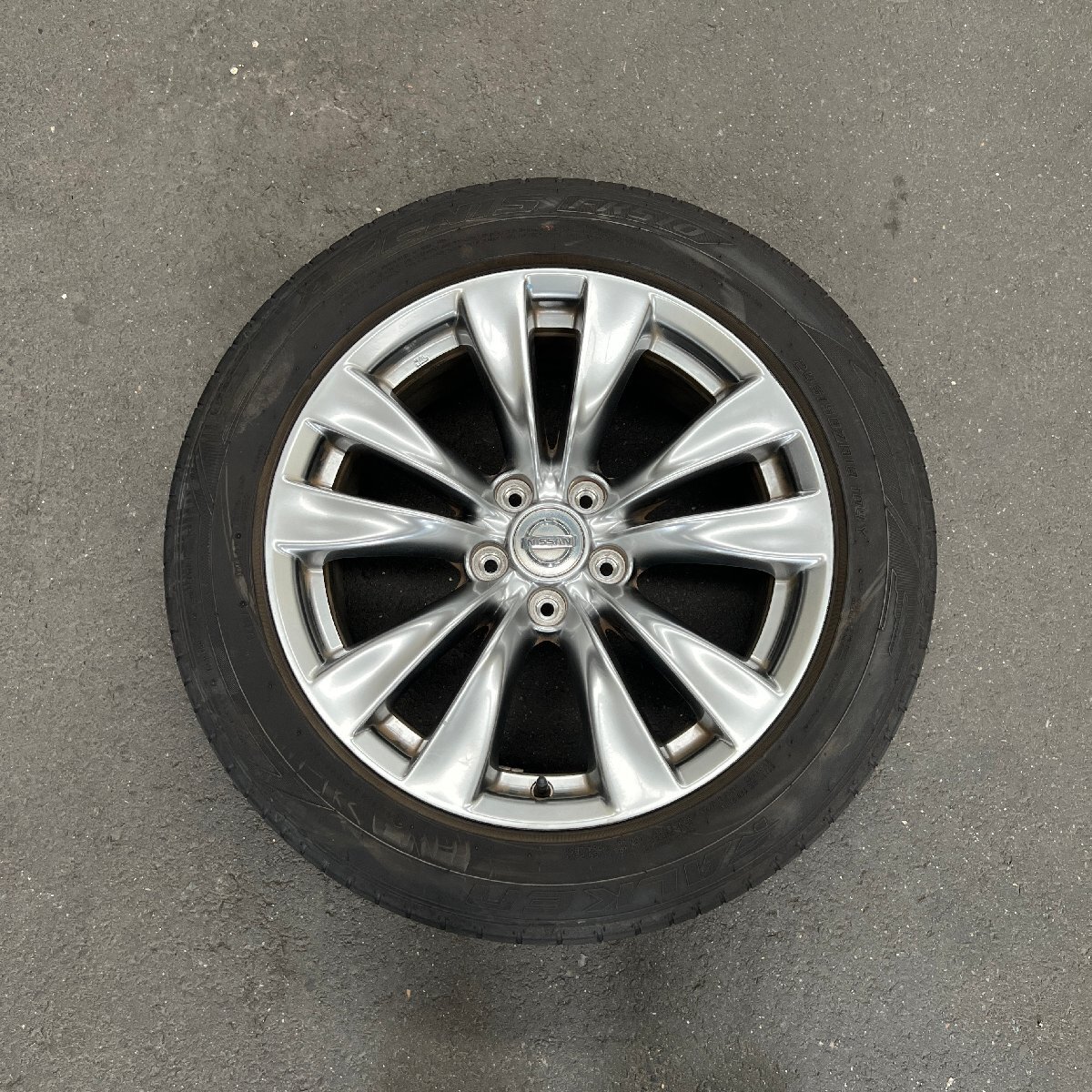 タイヤ付き純正ホイール1本 フーガ Y51 ハイグロス 18×8J +43 114.3 5穴 245/50ZR18