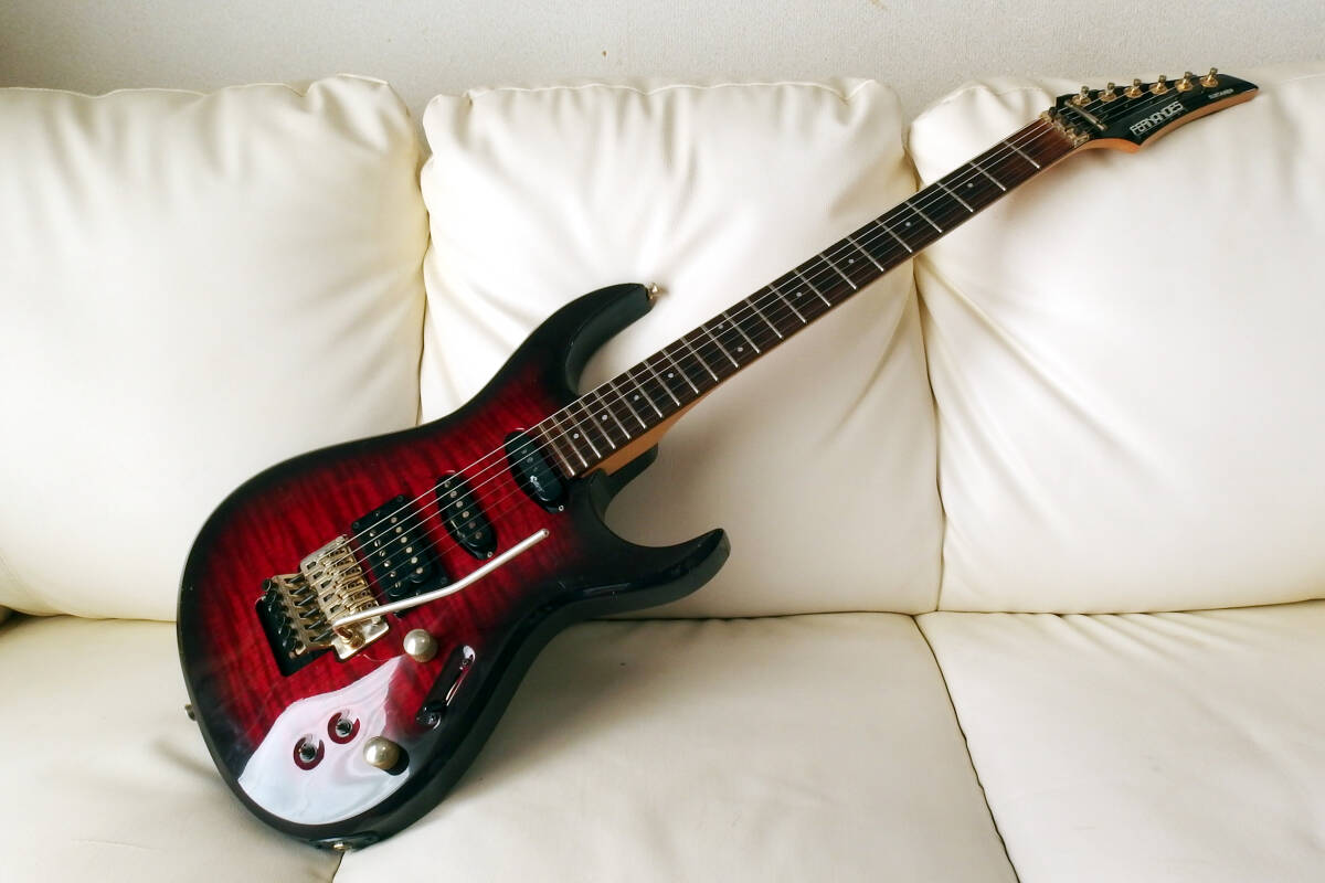FERNANDES サスティナーライト搭載 グリーン シンクロナイズド