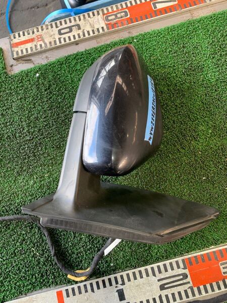 ドアミラー 右 ポロ 6R 6RCBZ 黒