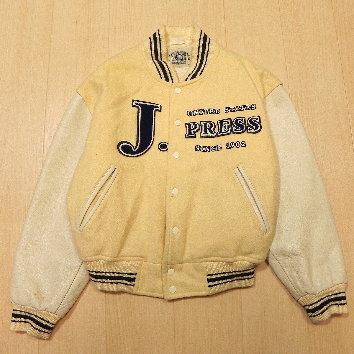 Yahoo!オークション -「j.press スタジャン」(ジャケット、上着 Yahoo!オークション -「j.press スタジャン」(ジャケット、上着