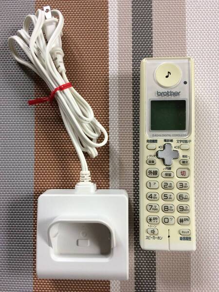 黄ばみあり★送料無料★brother★ブラザー★純正★子機★増設子機★BCL-D90★充電台 付属★中古★動作品★返金保証あり☆