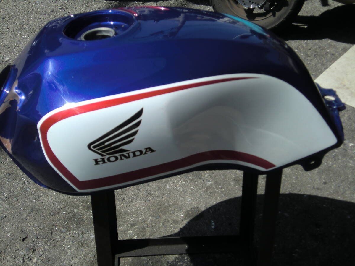 Yahoo!オークション -「cb750 rc42 タンク」の落札相場・落札価格 Yahoo!オークション -「cb750 rc42 タンク」の落札相場・落札価格