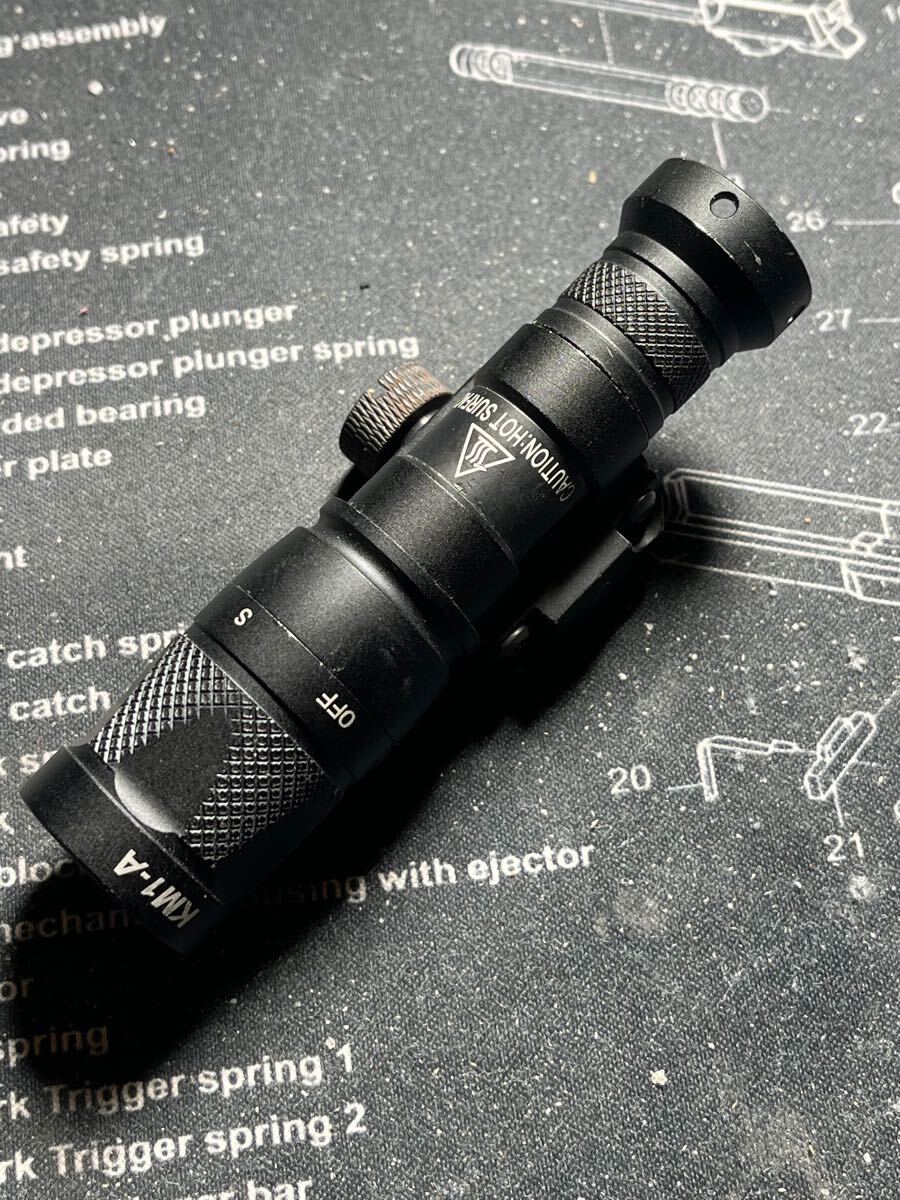 Yahoo!オークション -「surefire m300」(ホビー、カルチャー) の