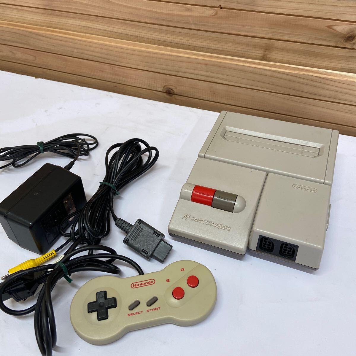 Yahoo!オークション -「ニューファミコン アダプター」の落札 Yahoo!オークション -「ニューファミコン アダプター」の落札