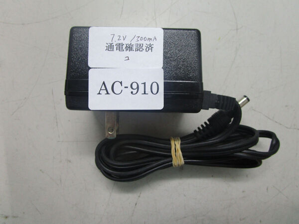 makita DC7020 ACアダプタ 7.2V/300mA 通電確認済 管理番号AC-910