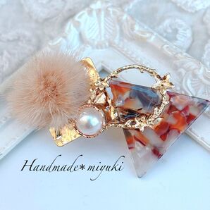 久しぶりに新作 ブラウン ファー マーブルリングバレッタ アクセサリー