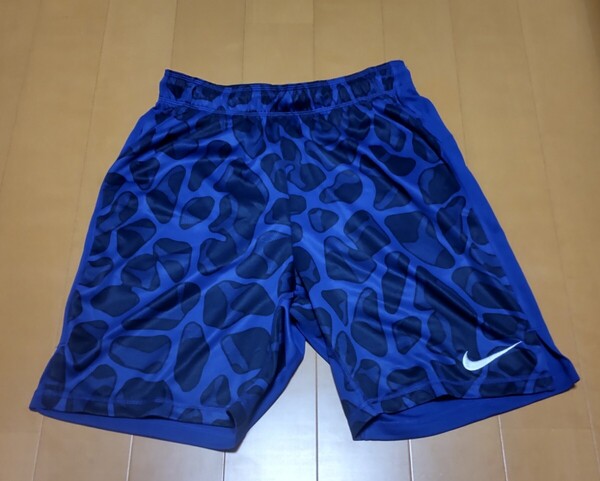 新品!M ナイキ ドライフィット ハーフパンツ ランニング定価5720円 Nike