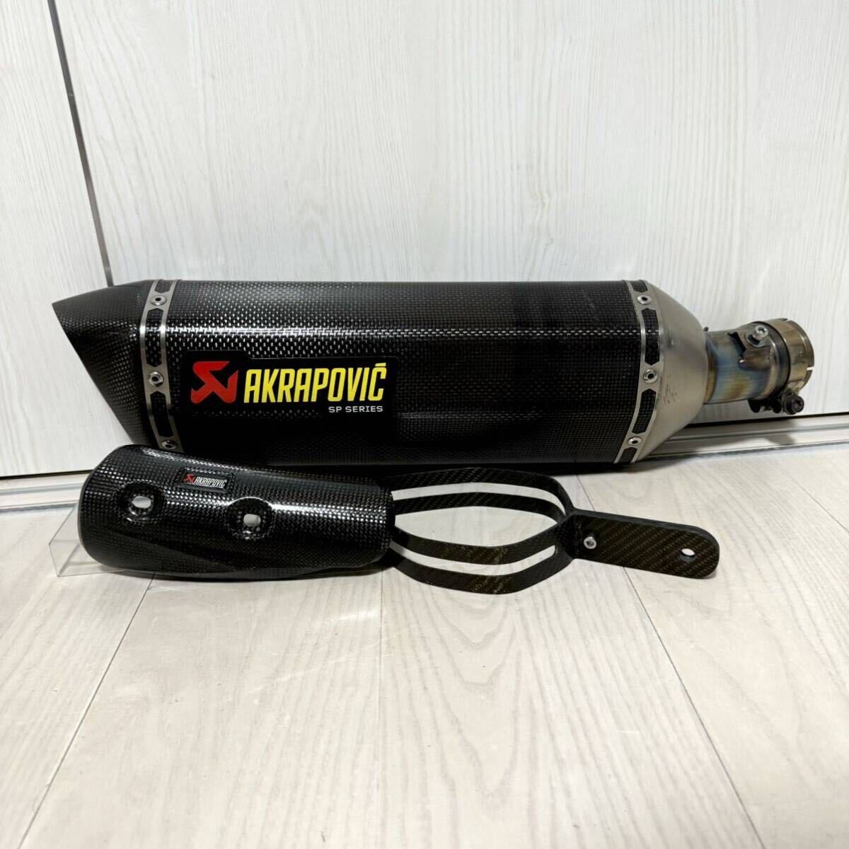 Yahoo!オークション -「akrapovic gsx-r1000」(オートバイ) の Yahoo!オークション -「akrapovic gsx-r1000」(オートバイ) の