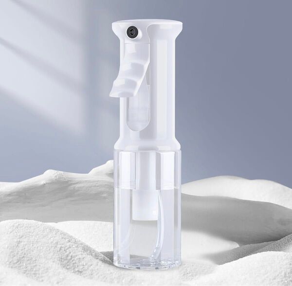 スプレーボトル 霧吹き ミスト 200ml 超微粒子 極細 ミストスプレー