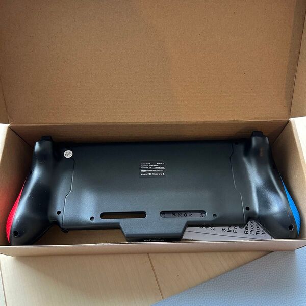 海外 Gammeefy Nintendo Switch フルサイズコントローラー