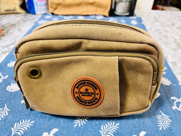 ウエストポーチ ベージュ ショルダーバッグ 肩がけ 登山 ウエストバッグ